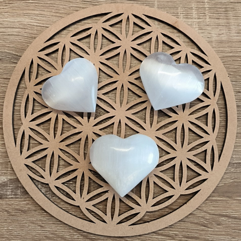 Galet cœur SELENITE