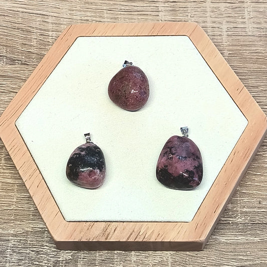 Pendentif pierre roulée RHODONITE