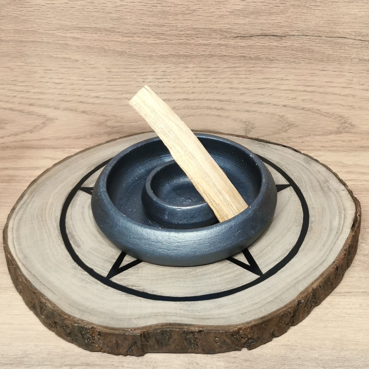 Brûleur Palo Santo Terre Cuite Design gris 9cm - Ether et sens