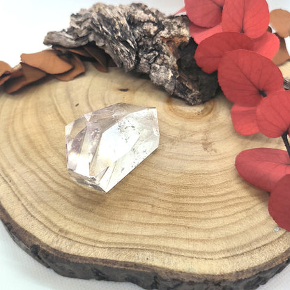 Cristal de Roche Taillé N°2 - 109g