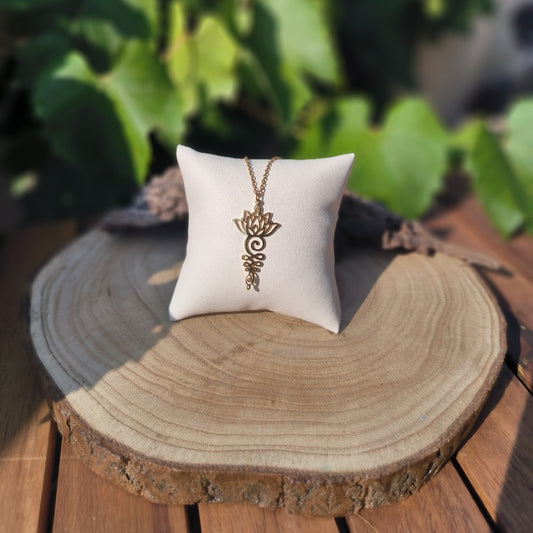 Pendentif Lotus Unalome - plaqué or - Ether et sens