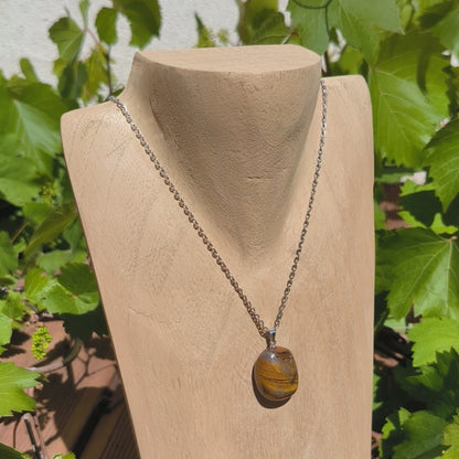 Pendentif pierre roulée OEIL DE TIGRE