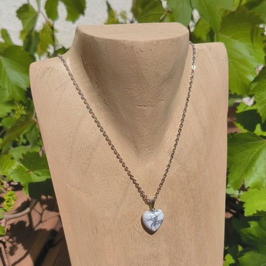Pendentif Cœur HOWLITE